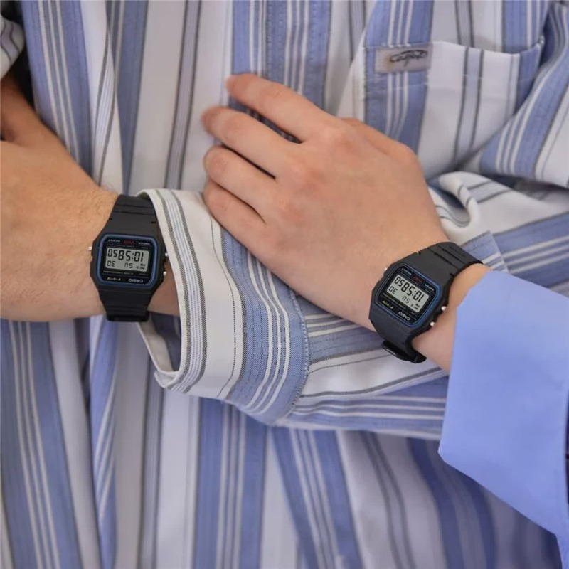 Casio F-91W-1 Jam Tangan Perse - Watch Display Pillow ulasan dan harga